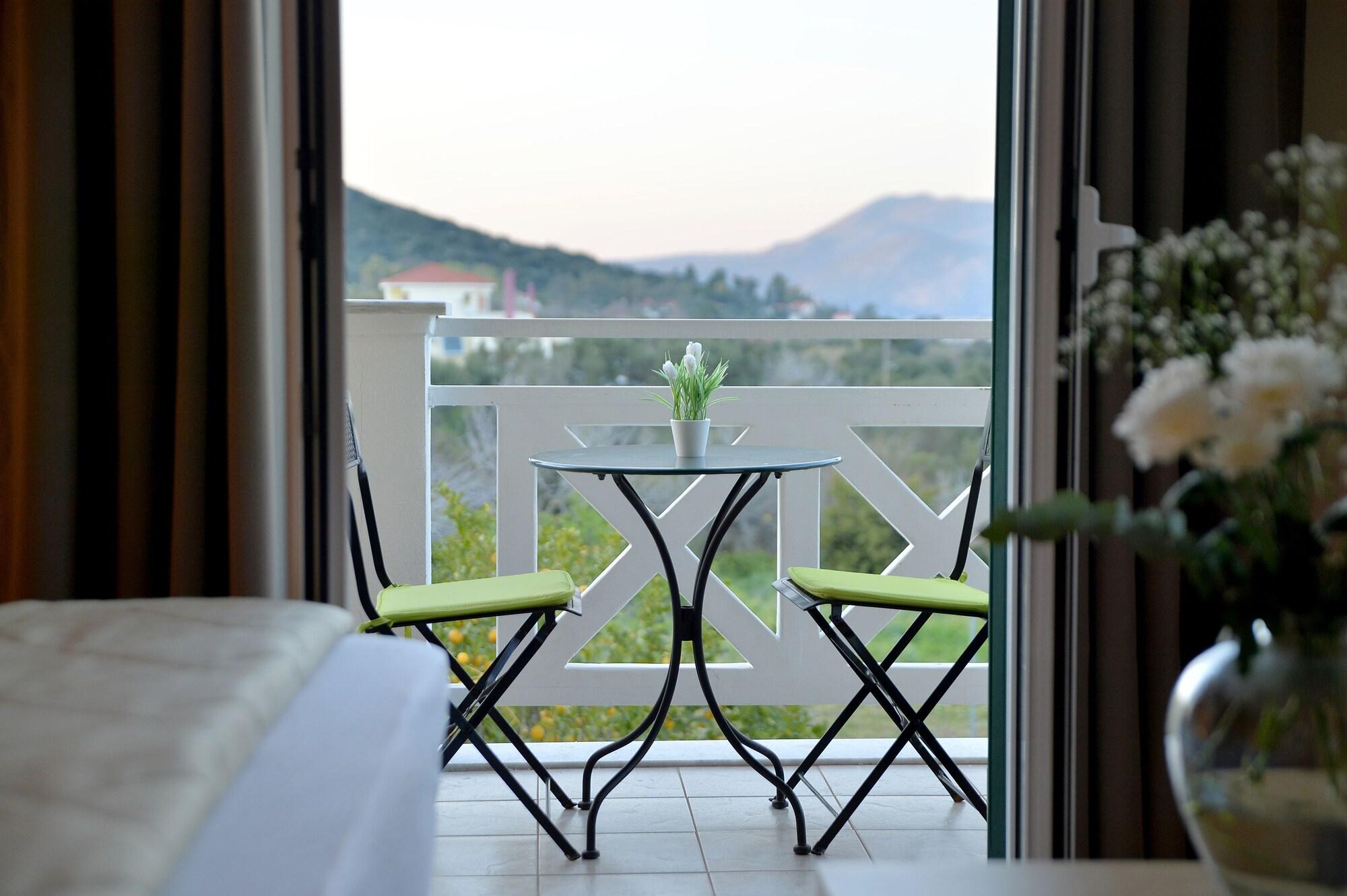 Villa Reverenza Lixouri Exterior photo